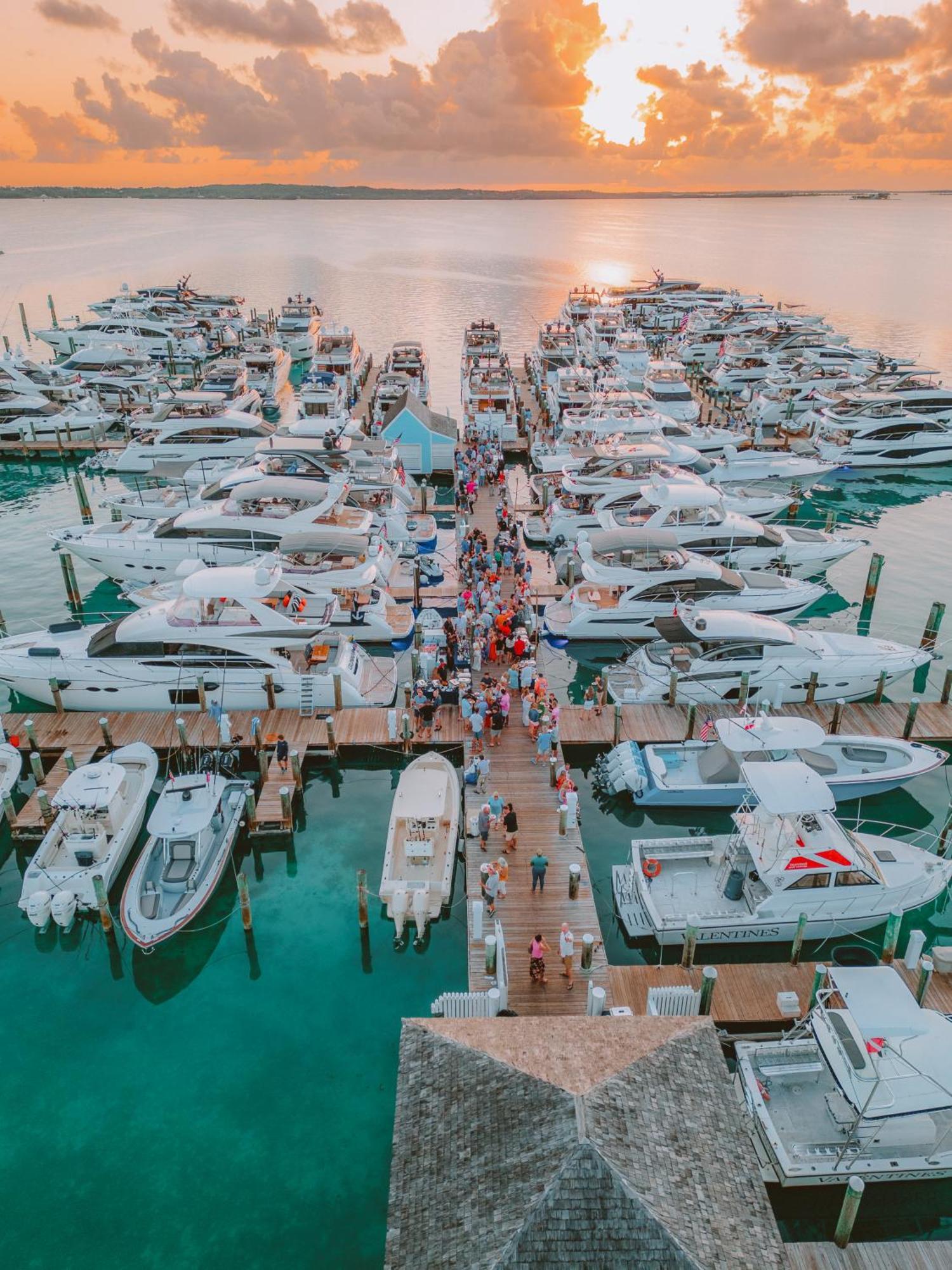 Valentines Resort & Marina Dunmore Town Exterior foto